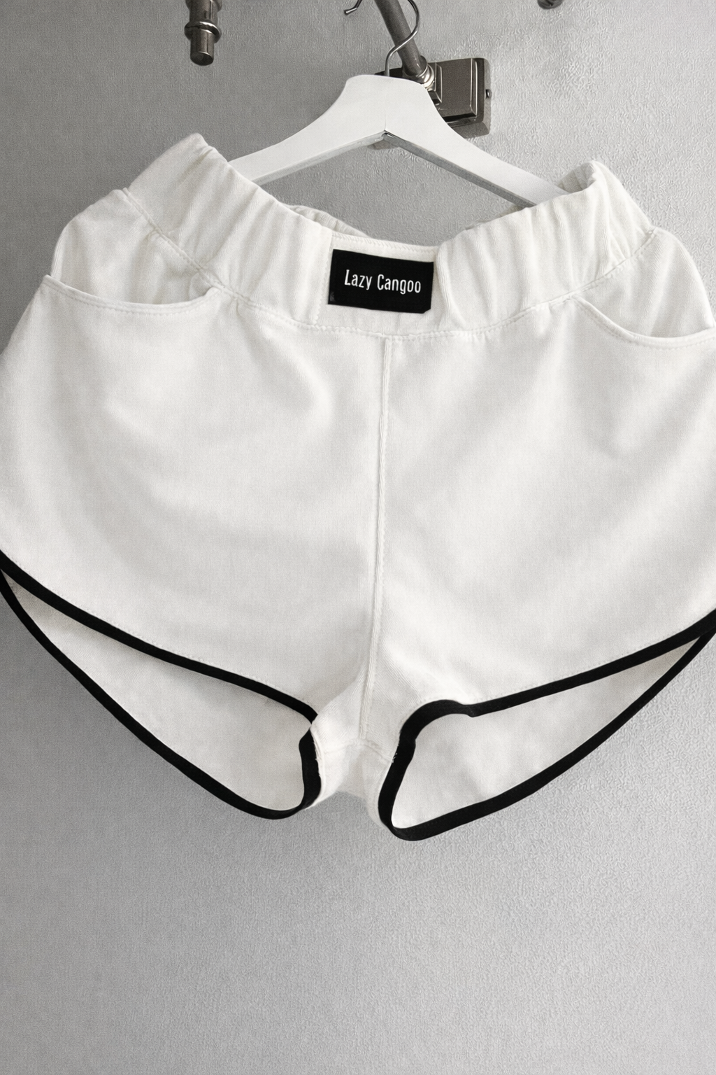 C1F06235-23DE-402B-9491-4BFE42A28AF6